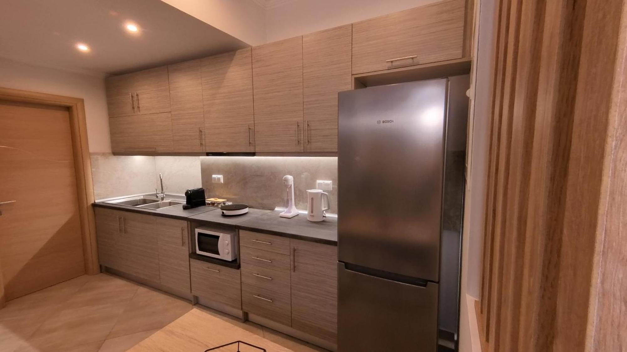 Mouson Luxury Suite With Free Private Parking Kavála ภายนอก รูปภาพ