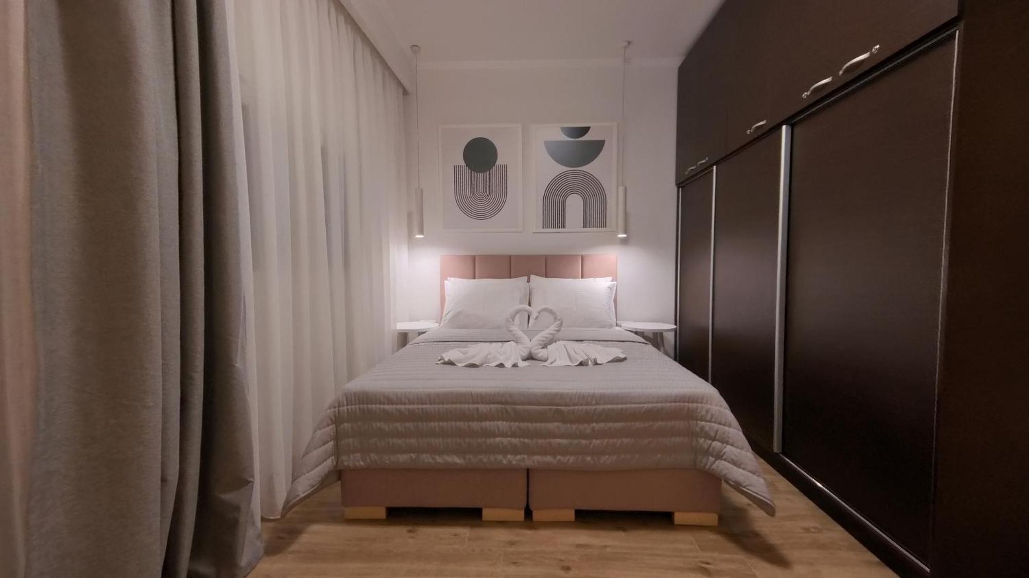 Mouson Luxury Suite With Free Private Parking Kavála ภายนอก รูปภาพ