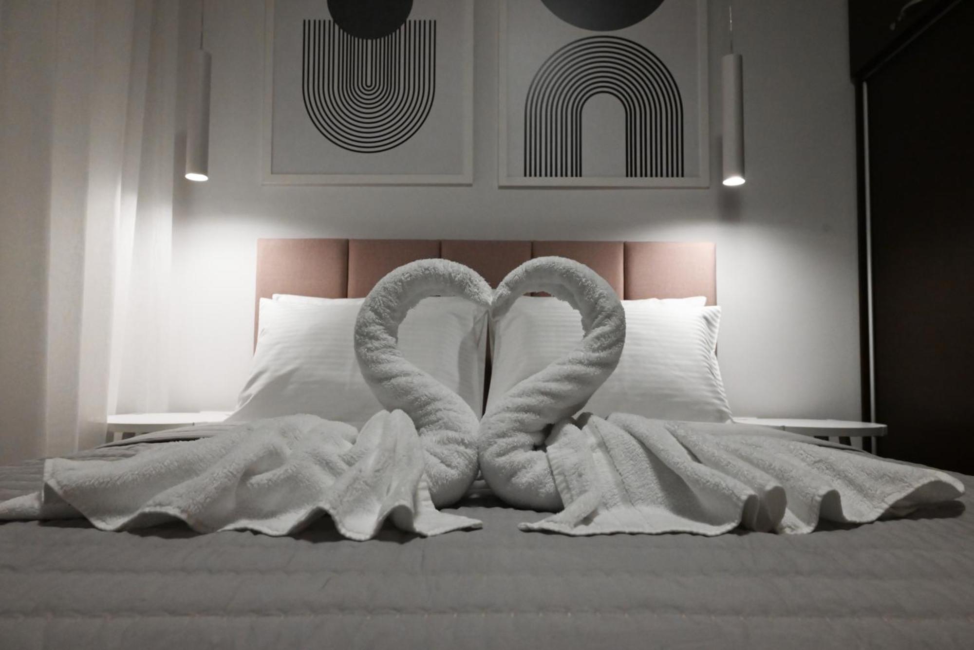 Mouson Luxury Suite With Free Private Parking Kavála ภายนอก รูปภาพ