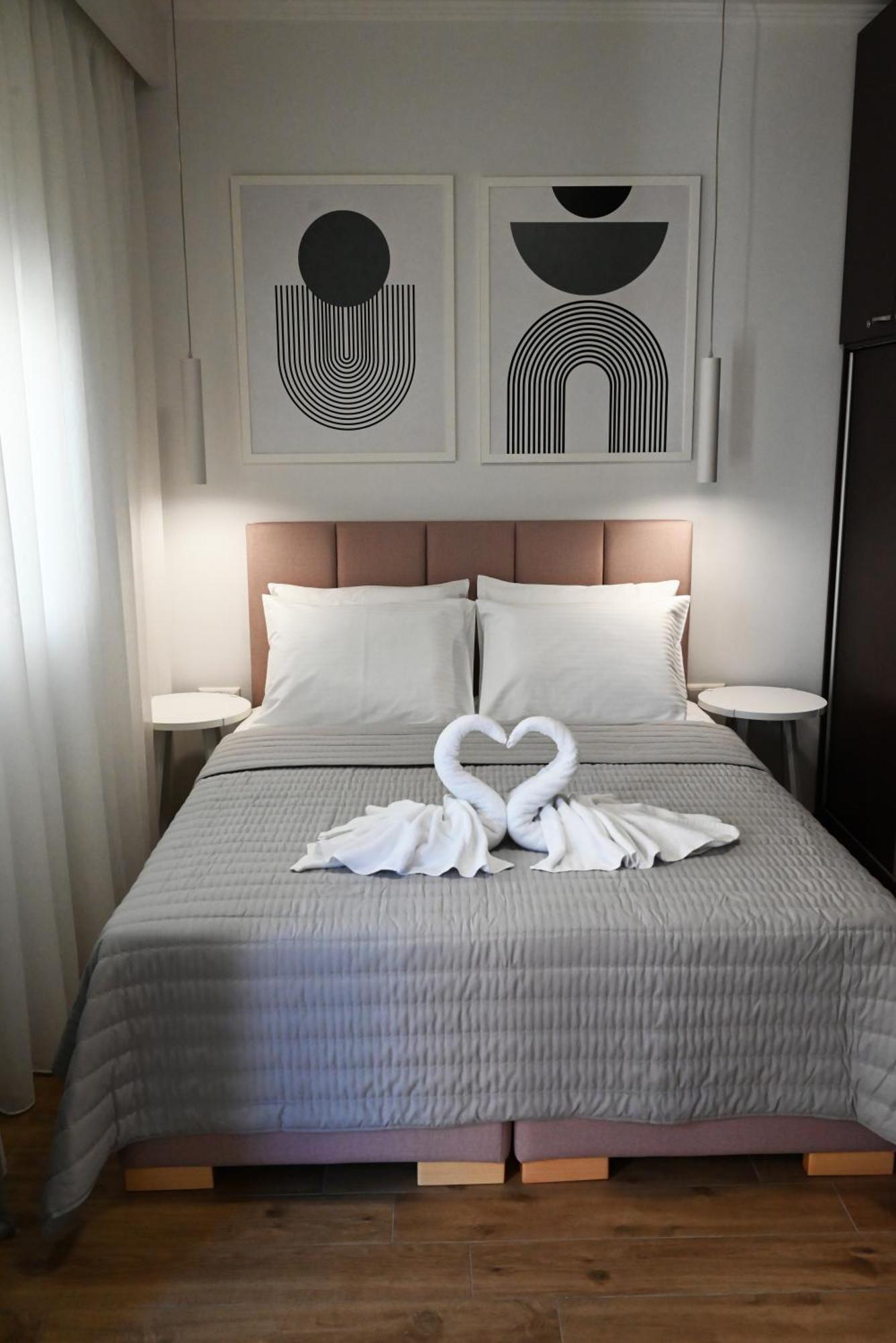 Mouson Luxury Suite With Free Private Parking Kavála ภายนอก รูปภาพ
