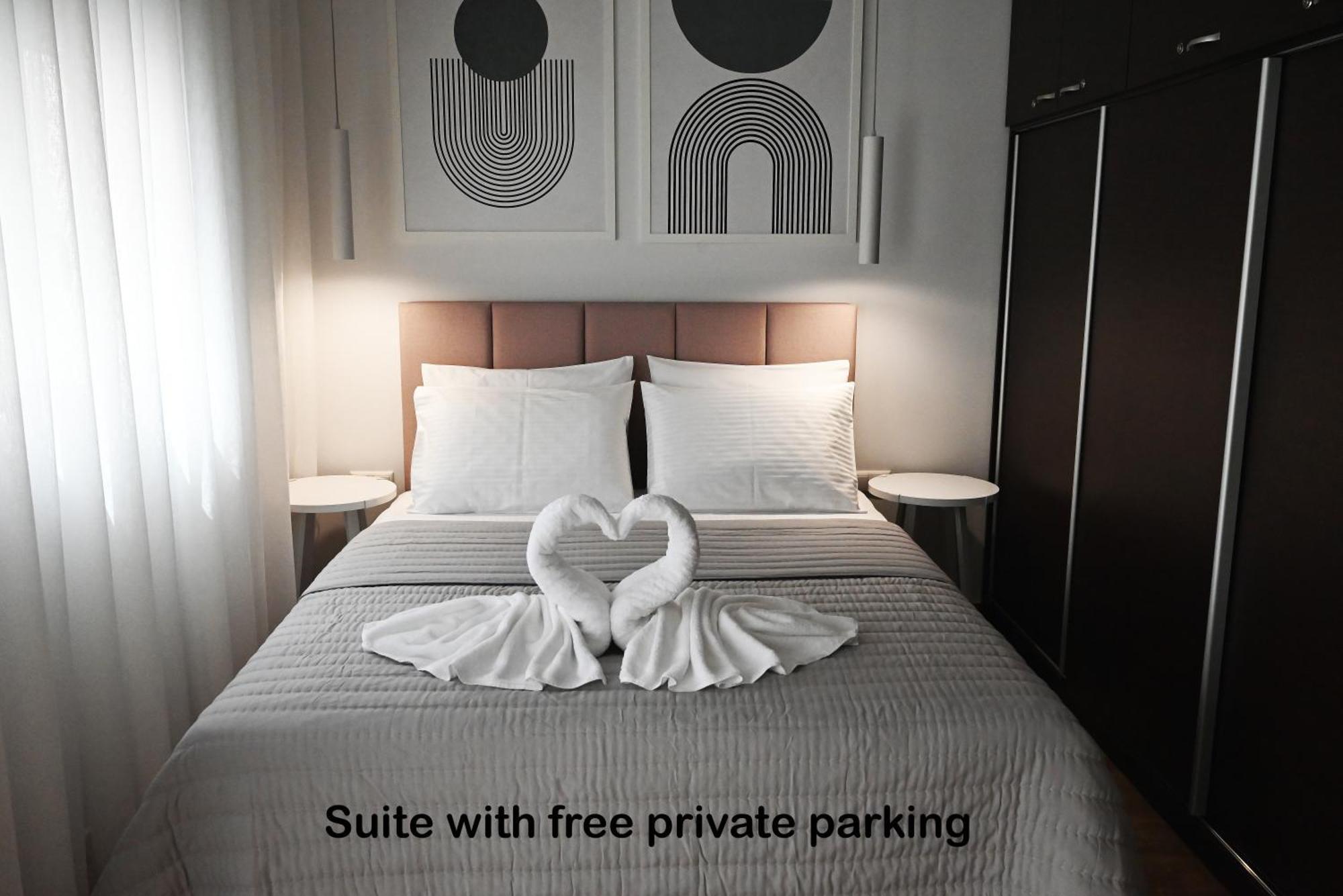 Mouson Luxury Suite With Free Private Parking Kavála ภายนอก รูปภาพ